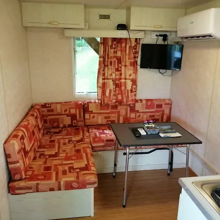 Samson Mobile House Nyaraló *